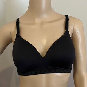 Warner's All You Need LikeNew Wireless Bra